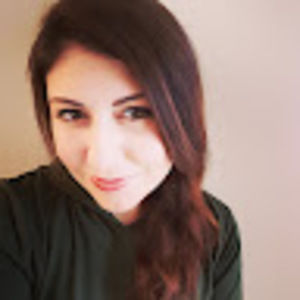 Meet your Posher, Elizabeth